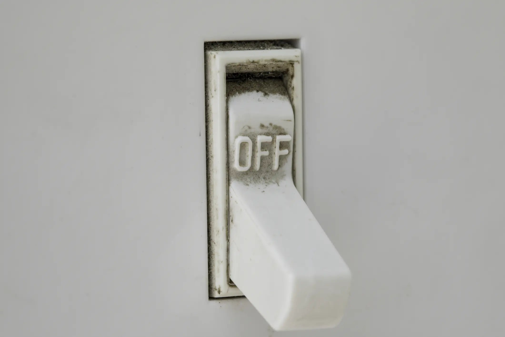 The 10 Dirtiest Spots in Your Home (And How to Clean Them the Right Way!)